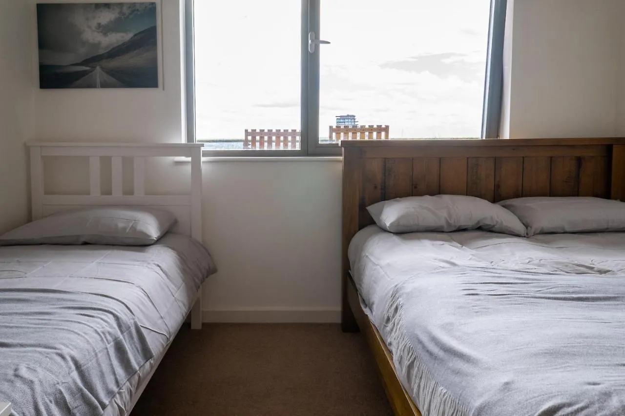 City Air Apartments - Shadwell - Great Transport Links London United Kingdom