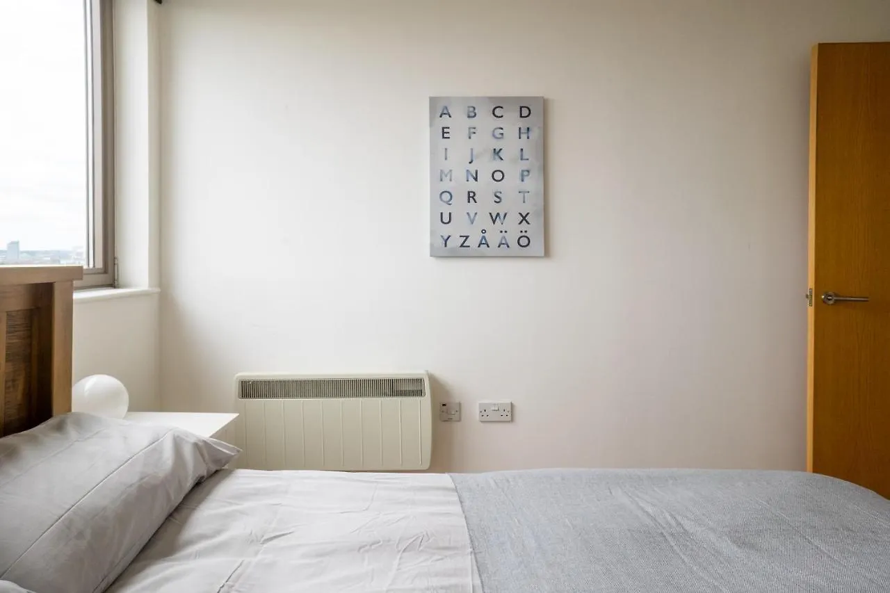 City Air Apartments - Shadwell - Great Transport Links London United Kingdom